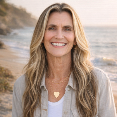 Marianne Sunderland Headshot